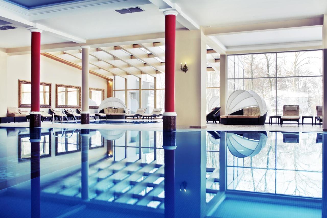 Palac Zelechow Spa & Wellness Екстер'єр фото